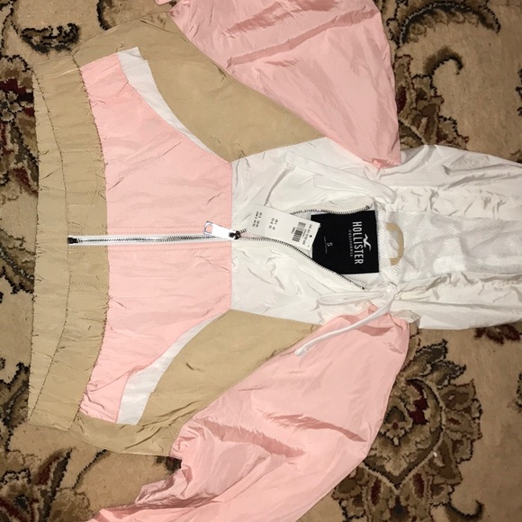Hollister Cropped Raincoat - Picture 6 of 7